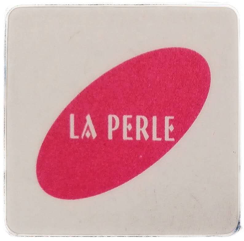 LA PERLE CLOTHING & WEAVING CO.,LTD